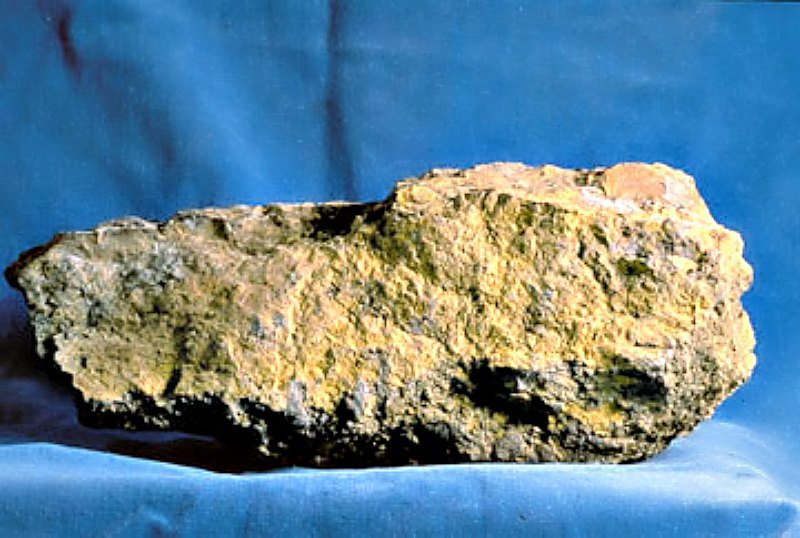 Mineral de Uranio. Mineral de Uranio.
