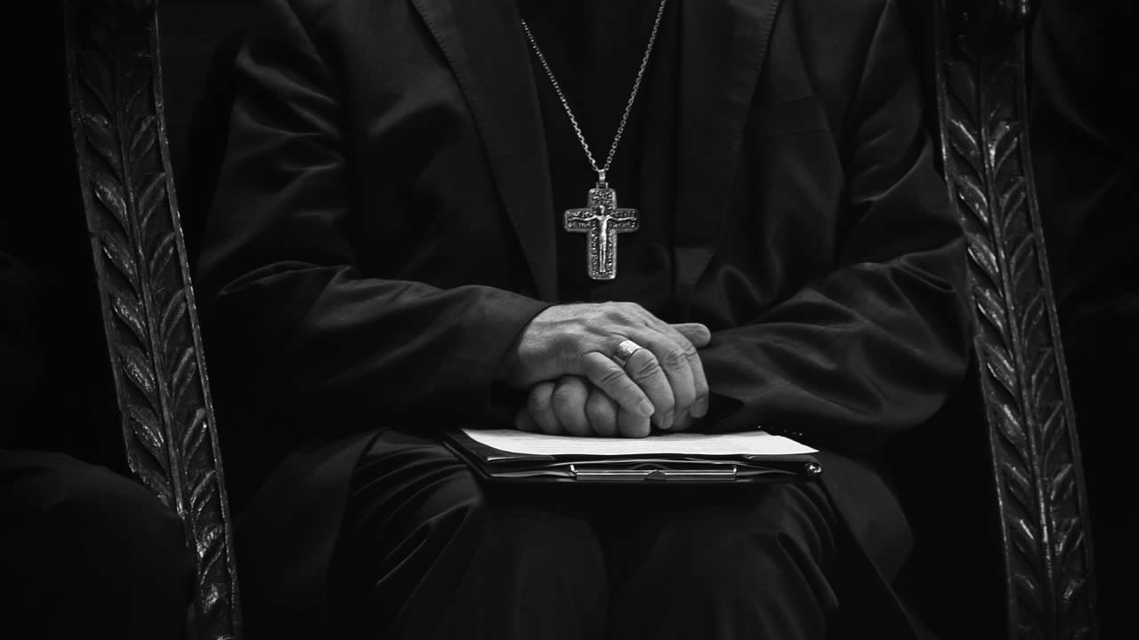 La Iglesia católica y la imposición del celibato a los sacerdotes