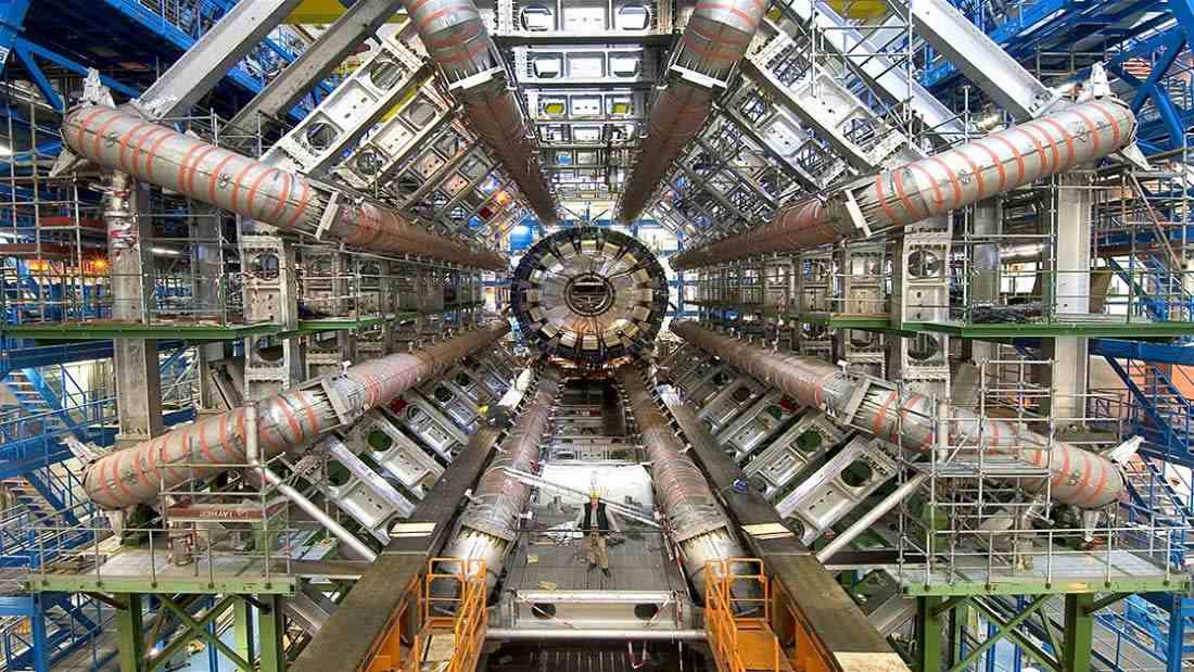 China planea construir el colisionador de hadrones más potente del mundo