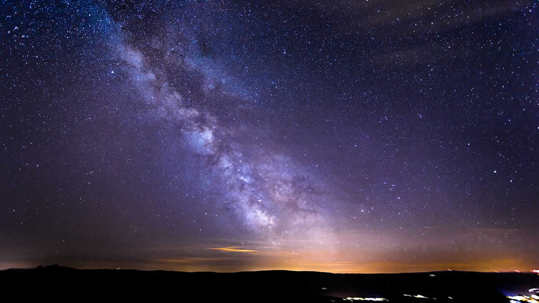 Descubren galaxia enana satélite «fantasma» junto a la Vía Láctea