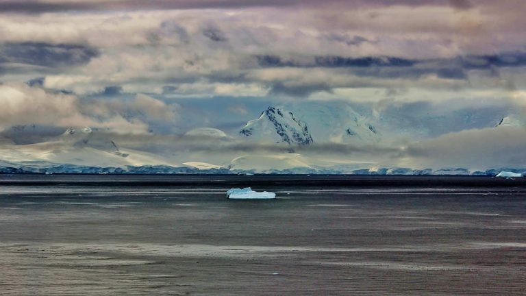 Cinco islas nuevas en Rusia han surgido debido al deshielo acelerado de los glaciares