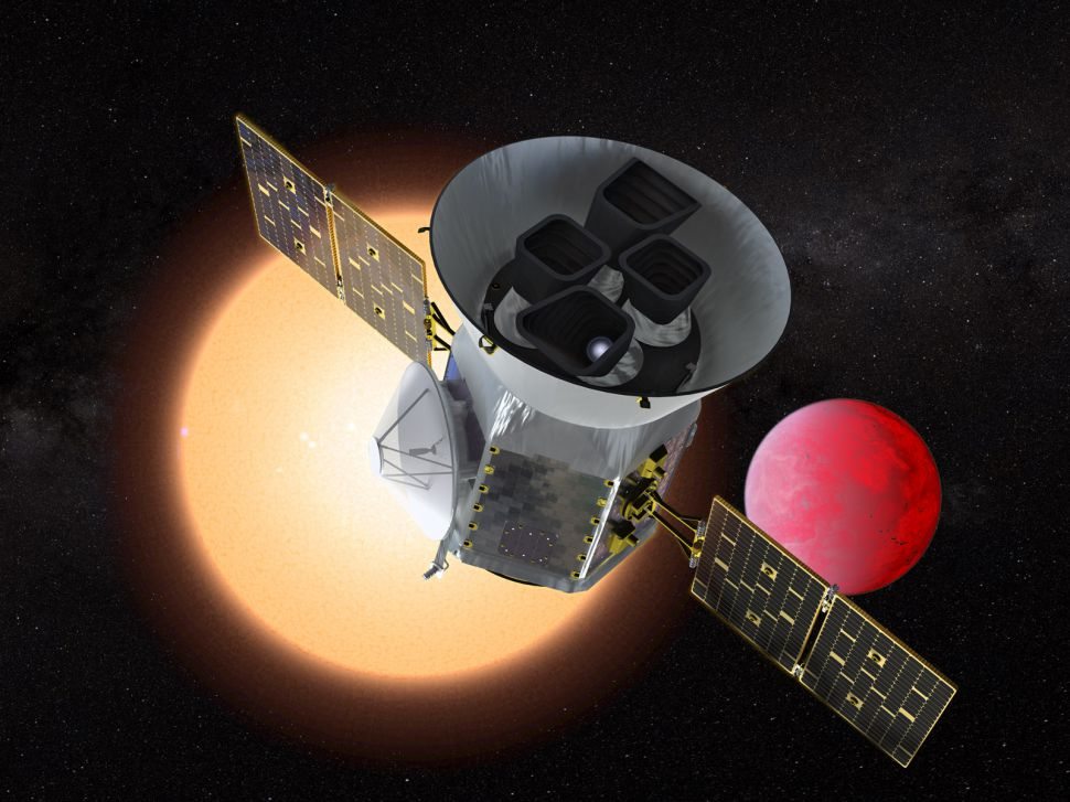 Exoplaneta 'improbable' descubierto con TESS