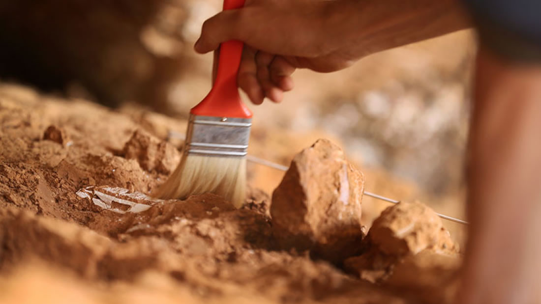 Hallan 150 antiguas tumbas cristianas y un sarcófago de 1.500 años en Francia