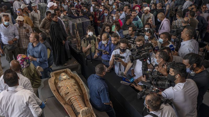 Uno de los sarcófagos descubiertos en la necrópolis de Saqqara