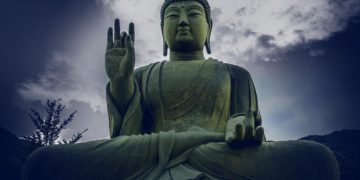 Descubren una estatua gigante de Buda de más de mil años de antigüedad
