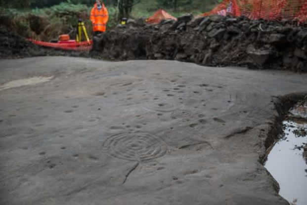 La piedra de Cochno fue enterrada de nuevo a fin de protegerla contra eventuales daños