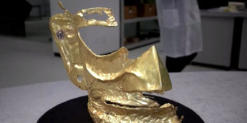 Hallan una máscara de oro de una misteriosa civilización China de hace 3.000 años