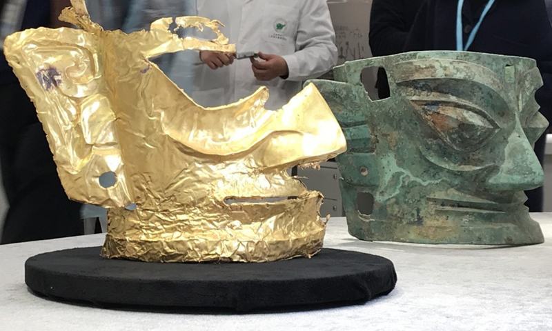 máscara de oro de una misteriosa civilización de hace 3.000