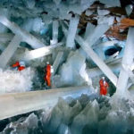 Impresionantes cristales gigantes descubiertos en las profundidades de una cueva mexicana