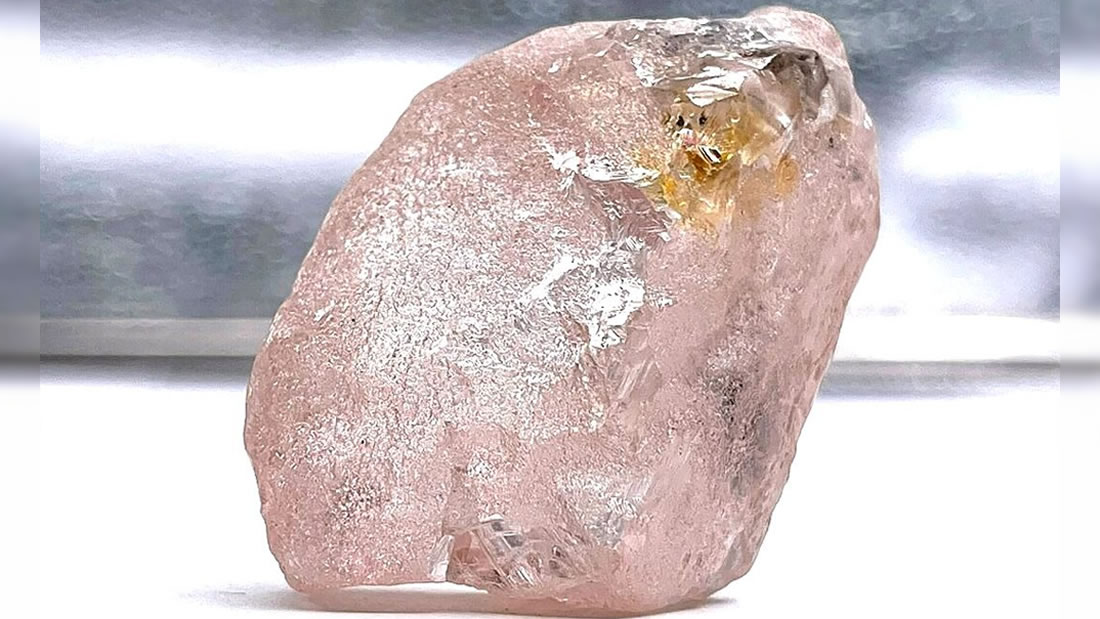 Mineros encuentran el diamante rosa más grande de los últimos 300 años