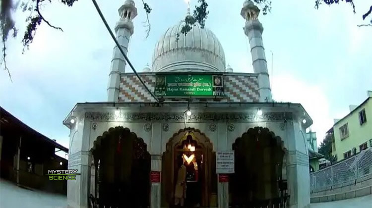Templo de Qamar Ali Darvesh