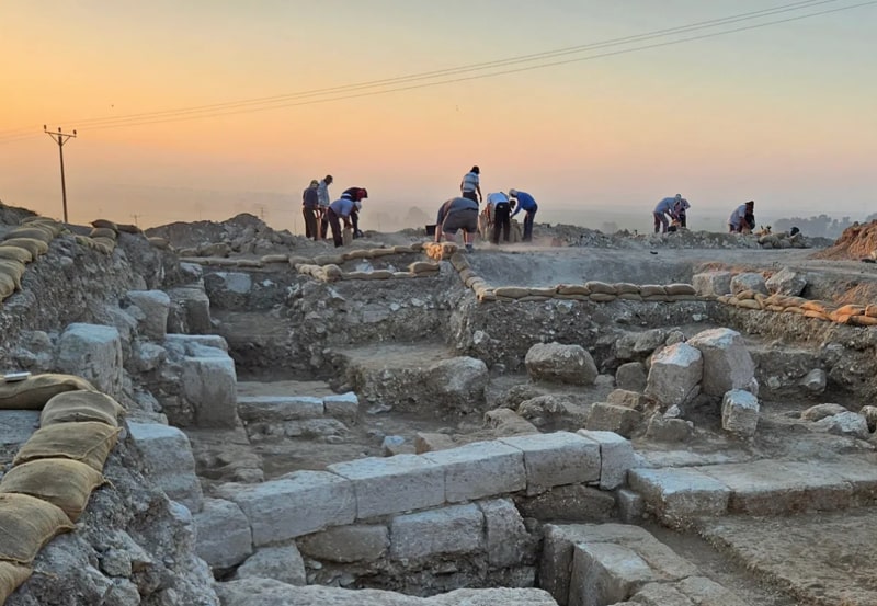 Hallan anfiteatro militar de una legión romana de hace 1.800 años